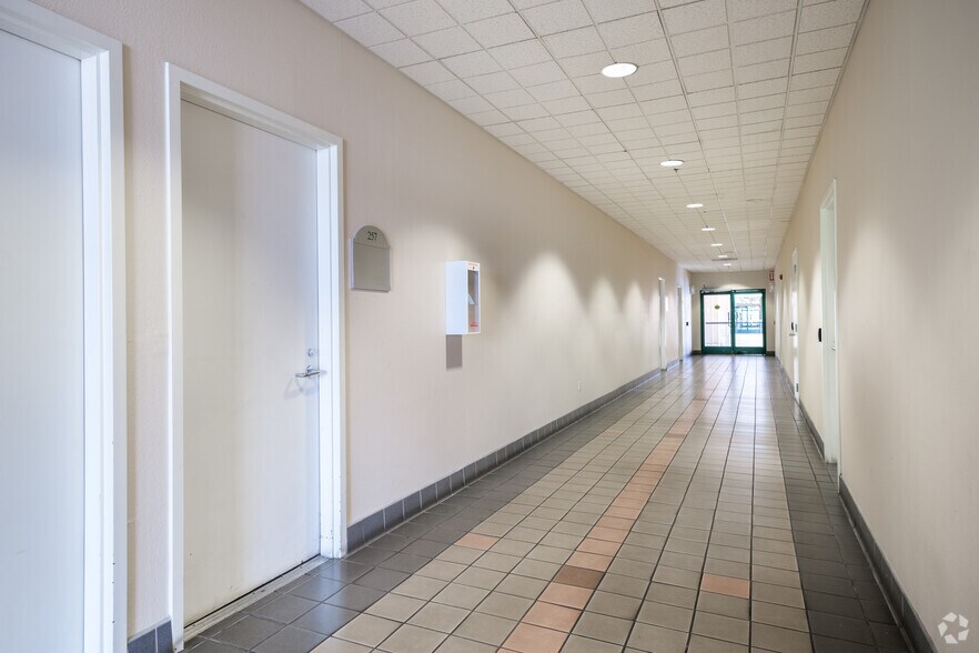 More Photos Of 388 9th St, Oakland Apartments For Sale