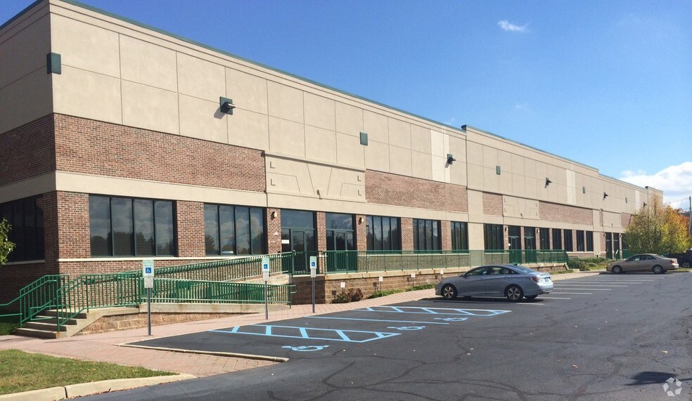 More Photos Of 53 Green Pond Rd, Rockaway Warehouse For Lease