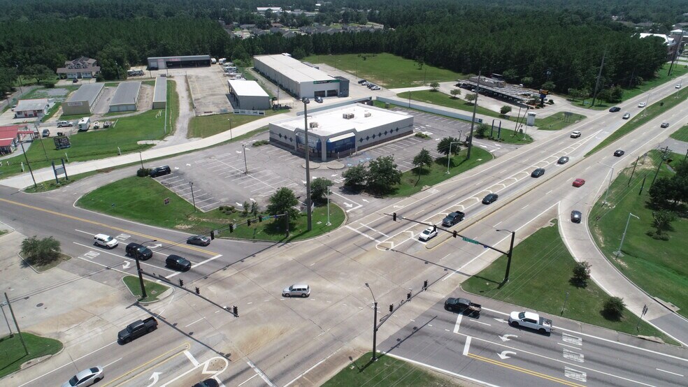 More Photos Of 403 Highway 90, Waveland Drugstore For Lease