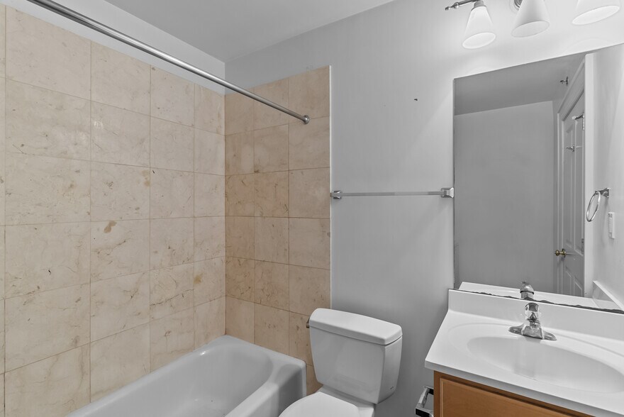 More Photos Of 4343-4353 Manchester Ave, Saint Louis Apartments For Sale