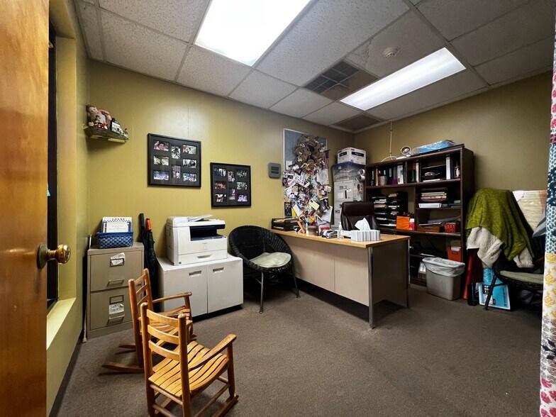 More Photos Of 415-416 Chatham Heights Rd, Fredericksburg Medical For Sale