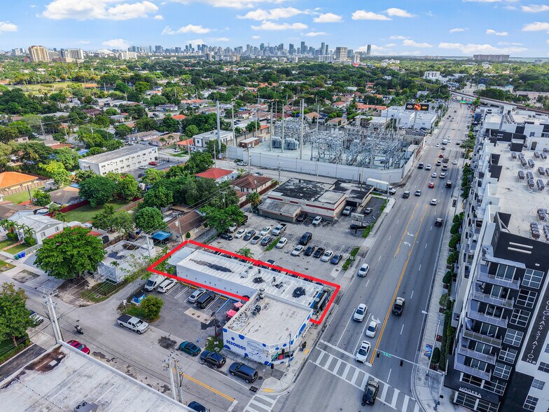 More Photos Of 3771 Bird Rd, Miami Storefront For Sale