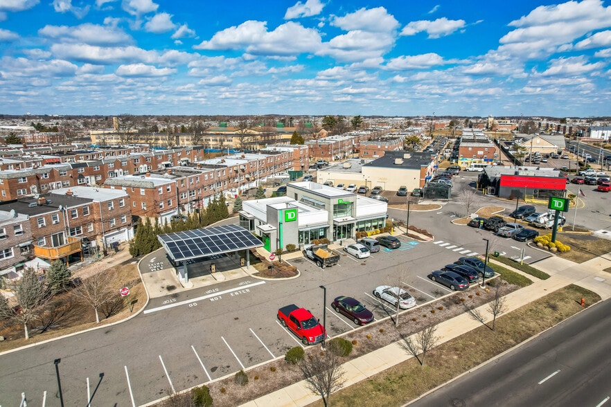 More Photos Of 6304 Roosevelt Blvd, Philadelphia Bank For Sale