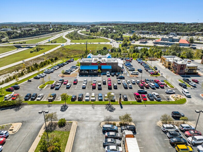 More Photos Of 1024 Branson Hills Pky, Branson General Retail For Sale