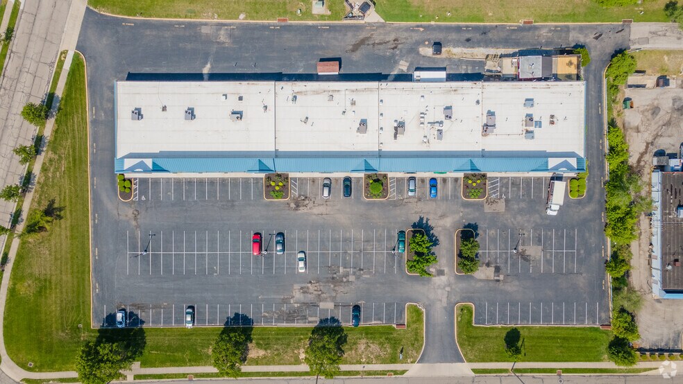 More Photos Of 1925-1955 S Alex Rd, West Carrollton Unknown For Lease