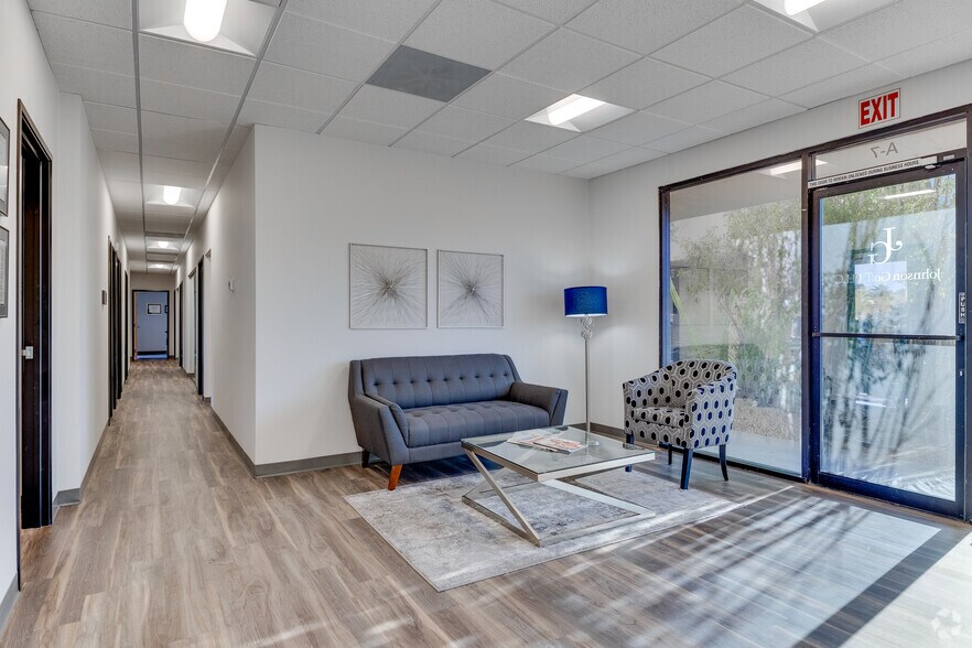 More Photos Of 7518 E Elbow Bend Rd, Carefree Office For Sale