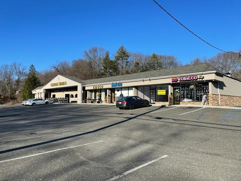More Photos Of 197-211 Terry Rd, Smithtown Unknown For Lease