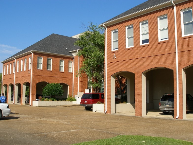 More Photos Of 3900 Lakeland Dr, Flowood Loft Creative Space For Lease