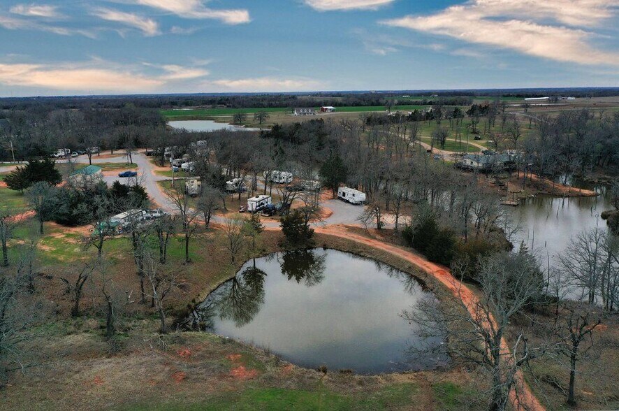 More Photos Of 36478 Moccasin Trl, Shawnee Manufactured Housing Mobile Home Park For Sale