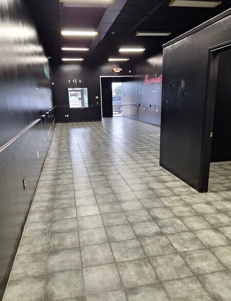 More Photos Of 212 FM 518, Kemah Storefront Retail Office For Lease