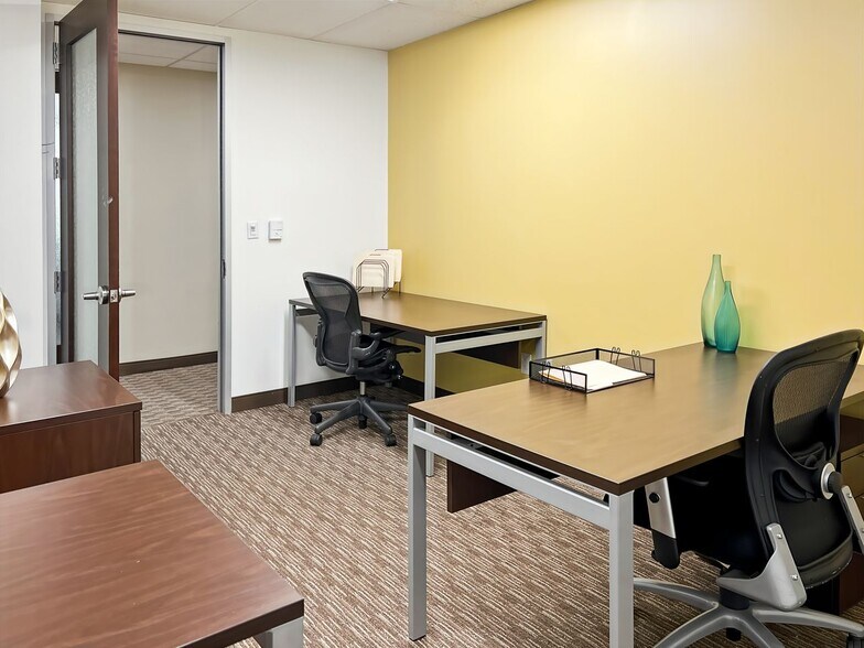 More Photos Of 201 International Cir, Hunt Valley Coworking Space