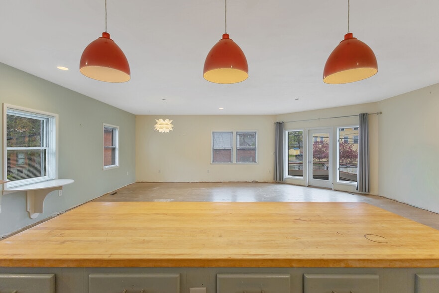 More Photos Of 226 Hawley Ave, Syracuse Freestanding For Sale