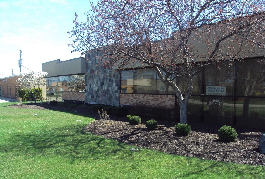 More Photos Of 16000 Common Rd, Roseville Warehouse For Sale