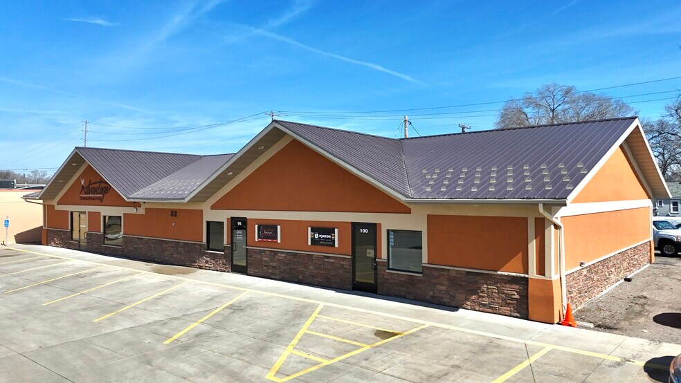 More Photos Of 20 S 32nd Ave S, Saint Cloud Office For Sale