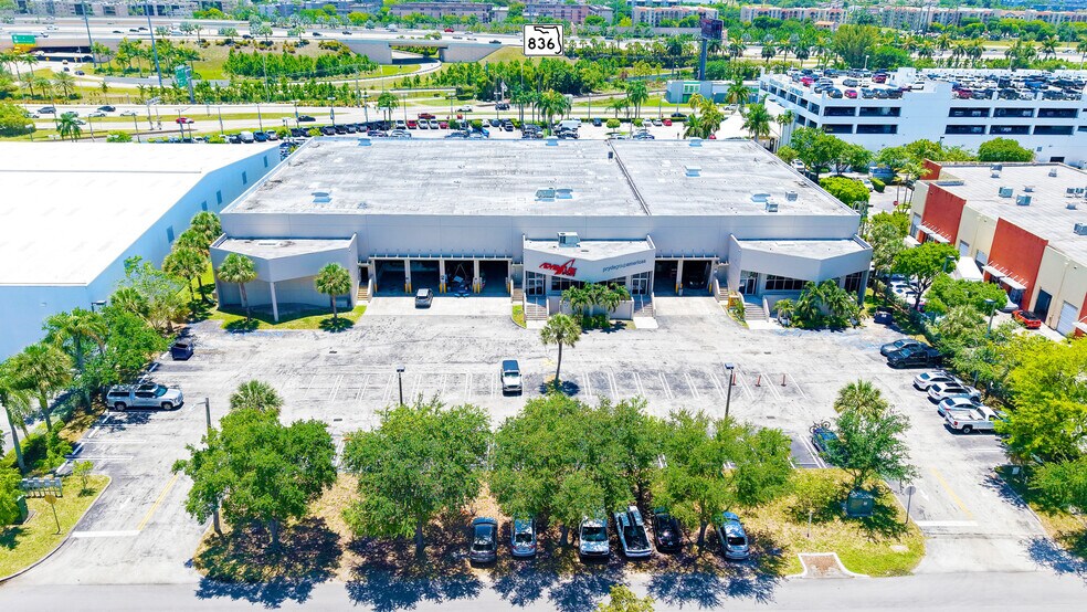 More Photos Of 8800 NW 13th Ter, Miami Warehouse For Lease