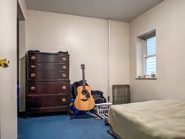 More Photos Of 153 Main St, Delhi Apartments For Sale