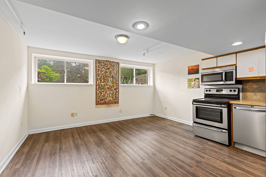 More Photos Of 717-777 Poplar Ave, Boulder Office For Lease