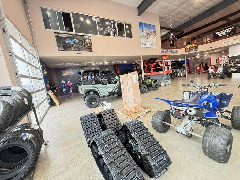 More Photos Of 3031 Gs Center Rd, Wenatchee General Retail For Sale