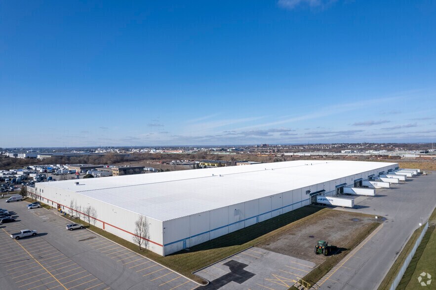More Photos Of 999 Boundary Rd, Oshawa Warehouse For Sale