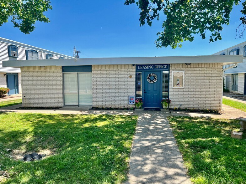 More Photos Of 605 Higdon Ferry Rd, Hot Springs Apartments For Sale