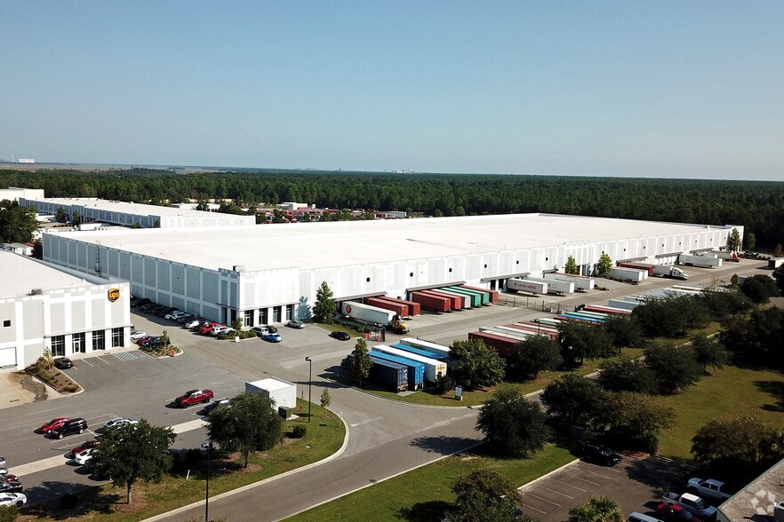 Primary Photo Of 1980 Technology Dr, Charleston Distribution For Lease