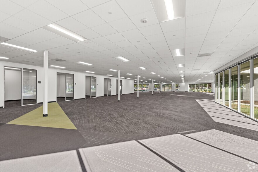 More Photos Of 2580 Junction Ave, San Jose Research And Development For Lease