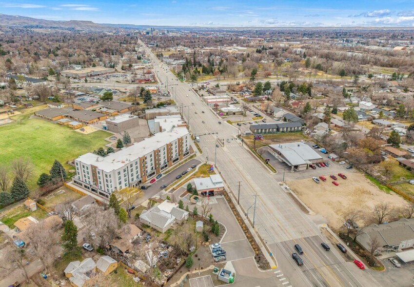 More Photos Of 3930 W State St, Boise Auto Repair For Sale