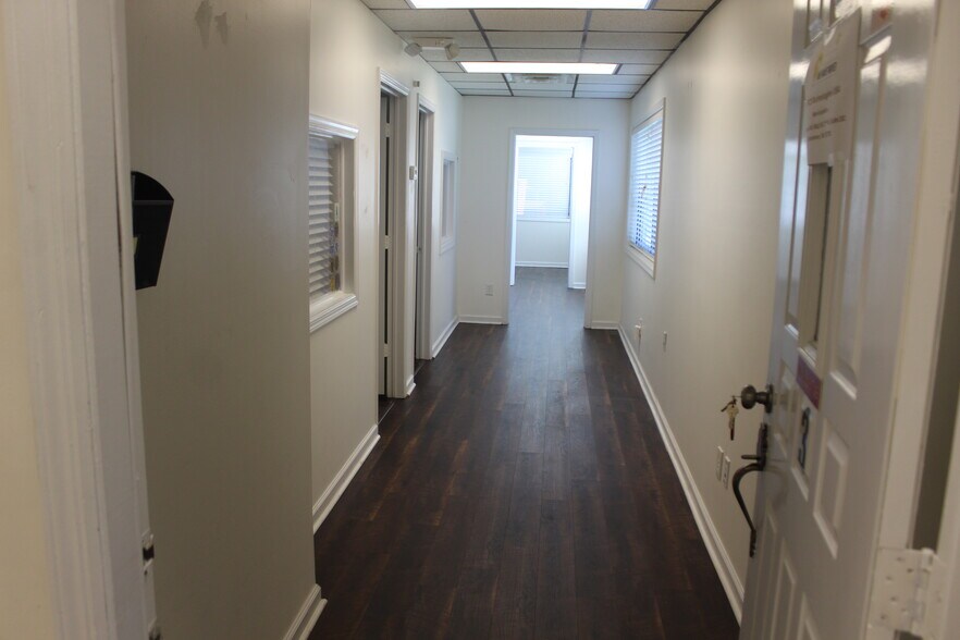 More Photos Of 3321 Doris Ave, Ocean Unknown For Lease