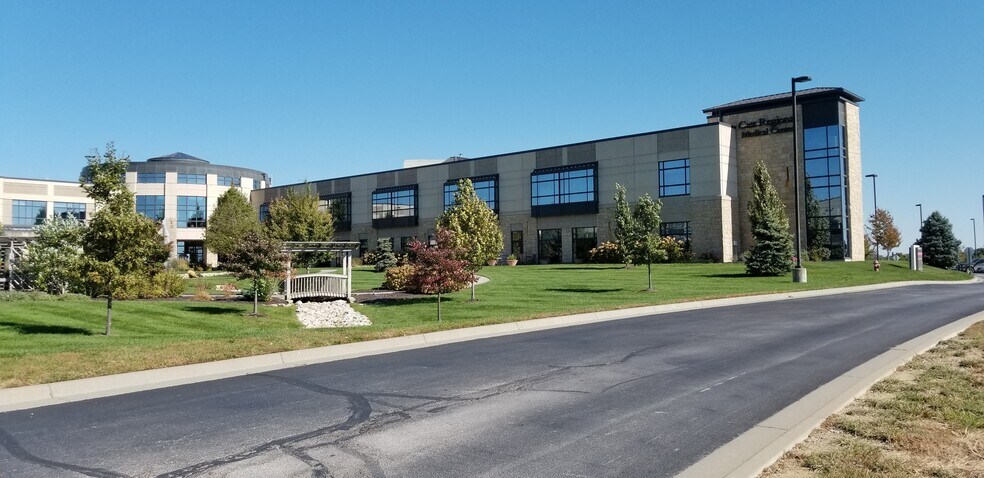 More Photos Of 2820 E Rock Haven Rd, Harrisonville Medical For Lease