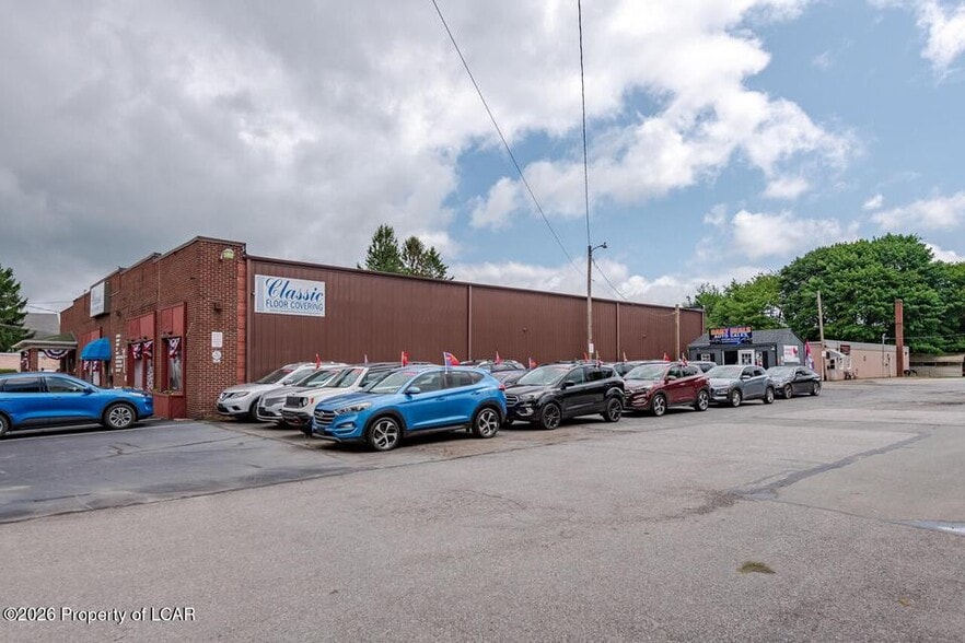 More Photos Of 205 S Poplar St, Hazleton Freestanding For Sale