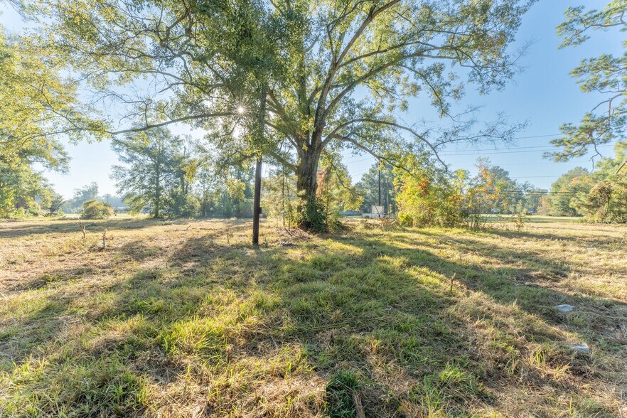 More Photos Of 1904 Corbin Rd, Hammond Land For Sale