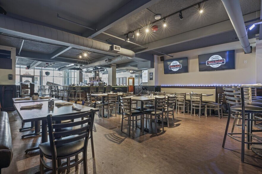More Photos Of 51 S Pearl St, Albany Sports And Entertainment For Sale