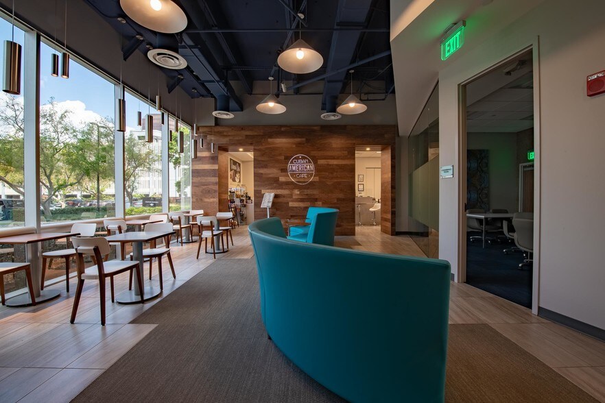 More Photos Of 135 W Central Blvd, Orlando Office For Lease