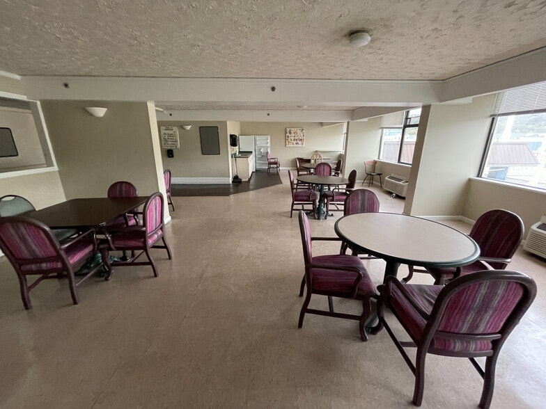 More Photos Of 624 Lysle Blvd, Mckeesport Assisted Living For Sale
