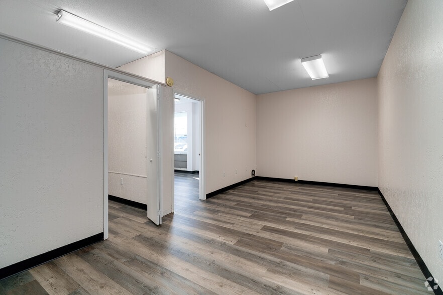 More Photos Of 7523 Aloma Ave, Winter Park Medical For Sale