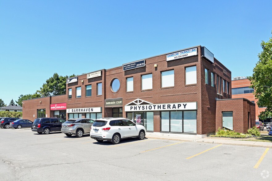 More Photos Of 35 Larkin Dr, Ottawa Office For Lease