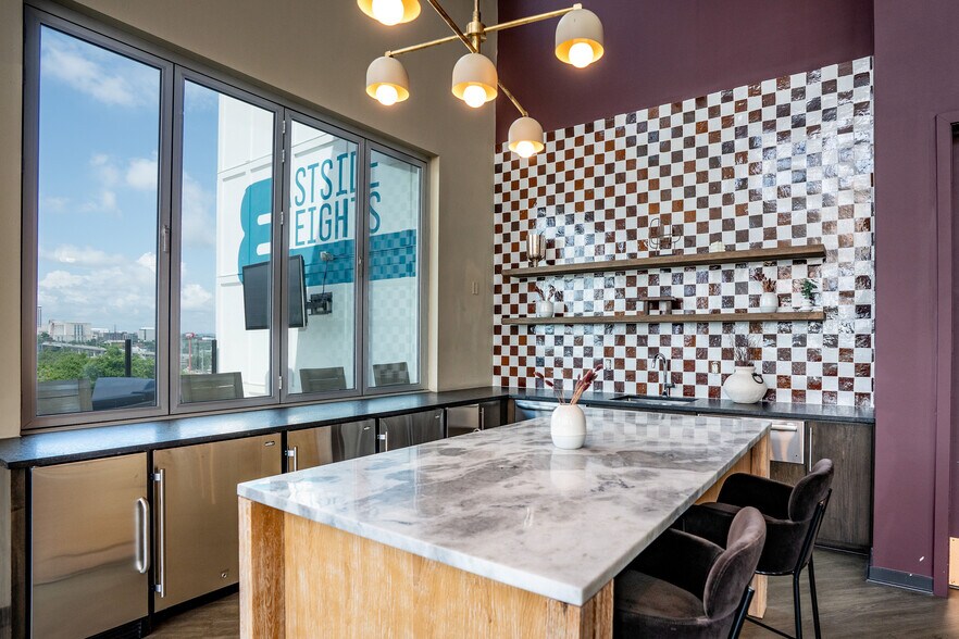 More Photos Of 120 S 5th St, Nashville Apartments For Lease