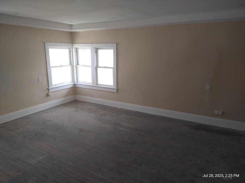 More Photos Of , Tampa Unknown For Sale