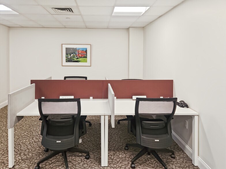 More Photos Of 1274 Osgood St, North Andover Coworking Space