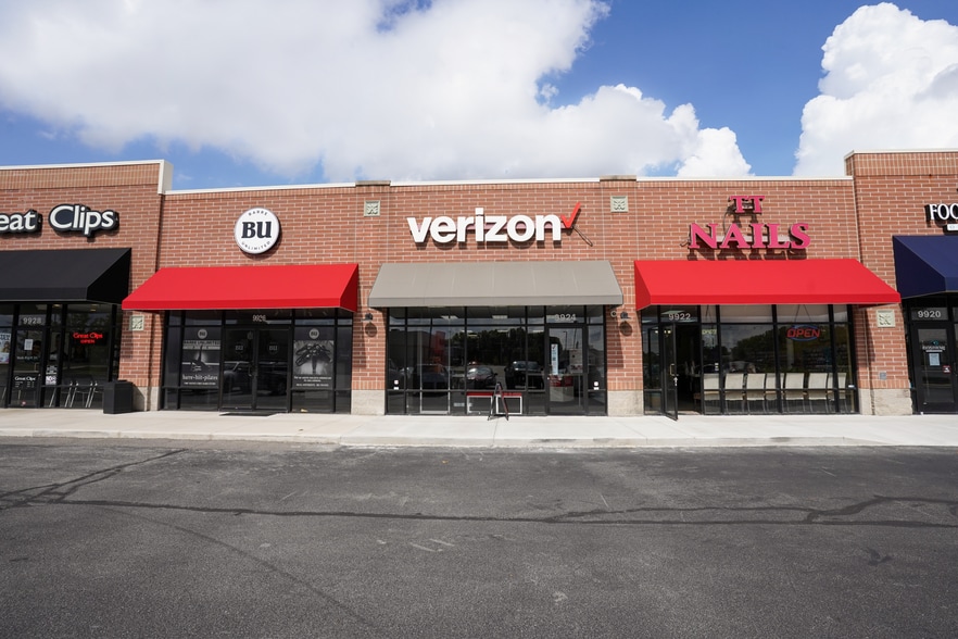 More Photos Of 9902-9930 Illinois Rd, Fort Wayne Storefront For Lease