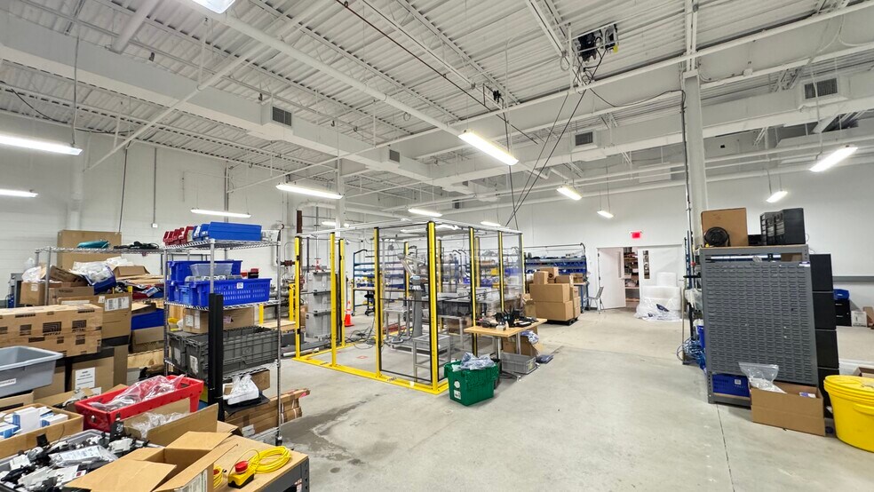 More Photos Of 100 Cambridge St, Charlestown Light Manufacturing For Lease
