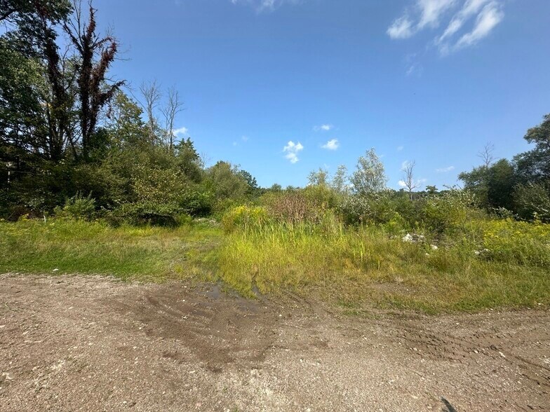 More Photos Of 320 Maple Ave, Cassadaga Storefront For Sale