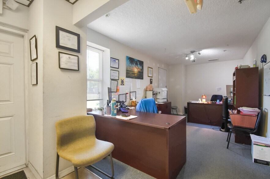 More Photos Of 1761 Dobbs Rd, Saint Augustine Warehouse For Lease