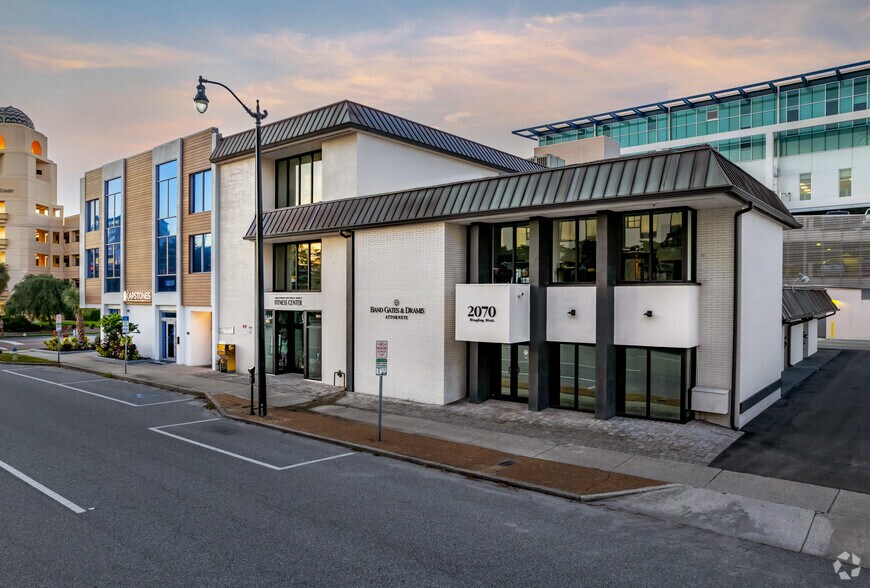 More Photos Of 2080 Ringling Blvd, Sarasota Office For Lease