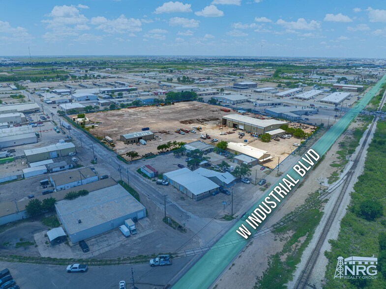 More Photos Of 3209 W Industrial Ave, Midland Warehouse For Lease