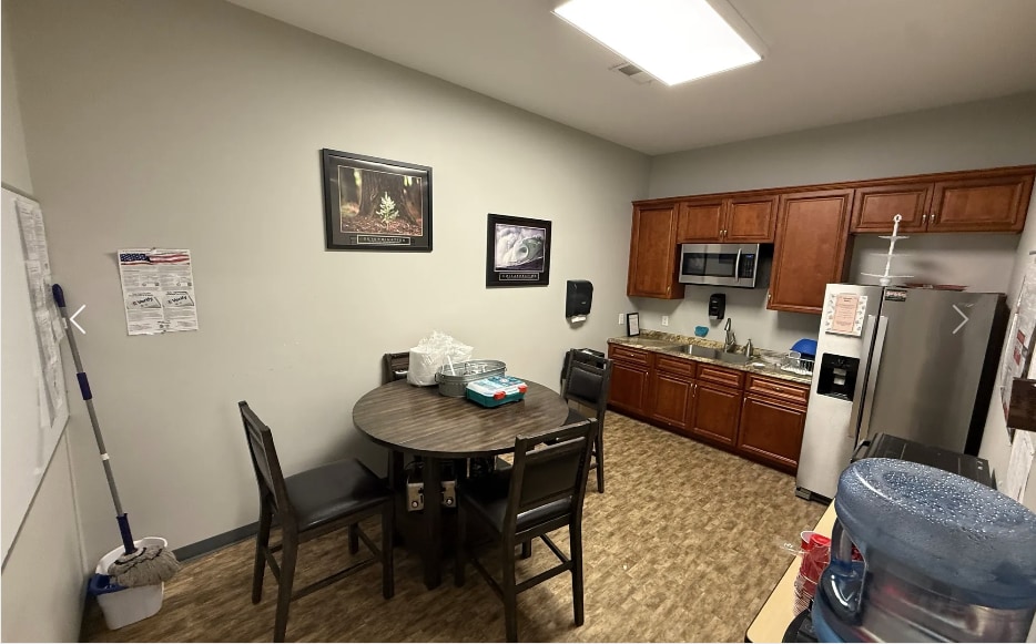 More Photos Of 2727 Hope Mills Rd, Fayetteville Office For Lease