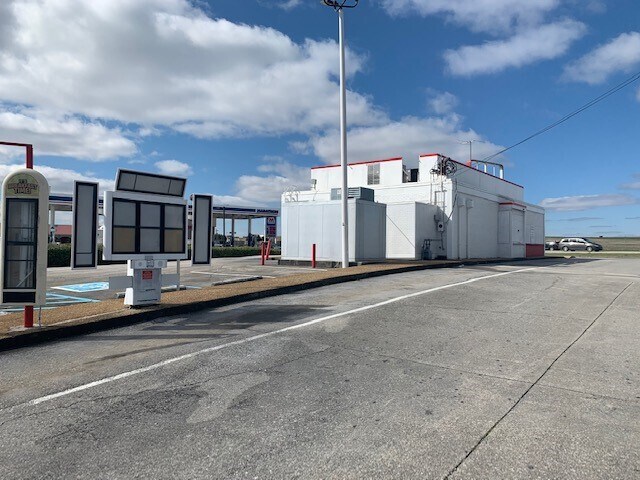 More Photos Of 2684 Alcoa Hwy, Alcoa Service Station For Lease