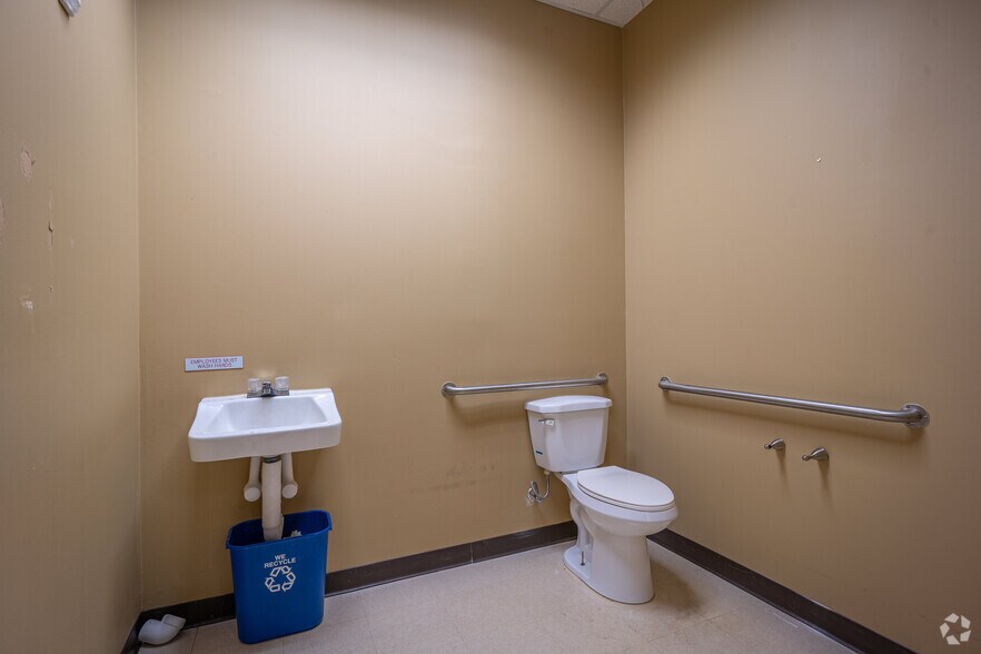 Photo of 4th Floor Ste 406