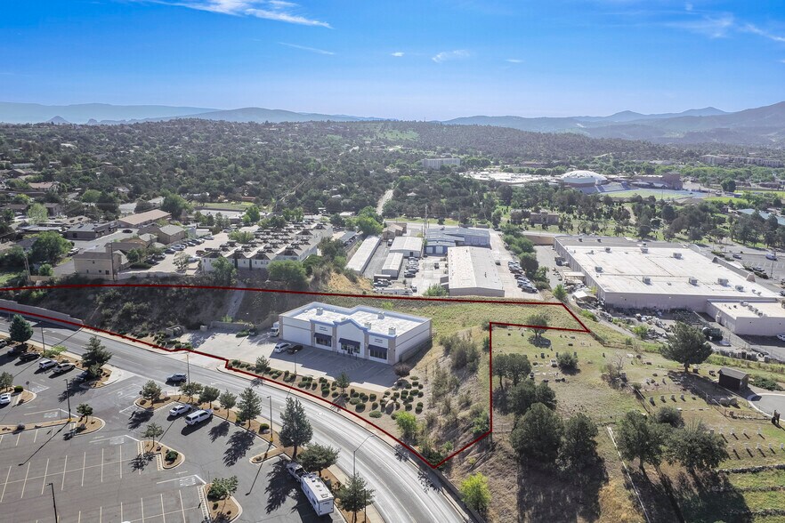 More Photos Of 1219 Gail Gardner Way, Prescott Freestanding For Lease
