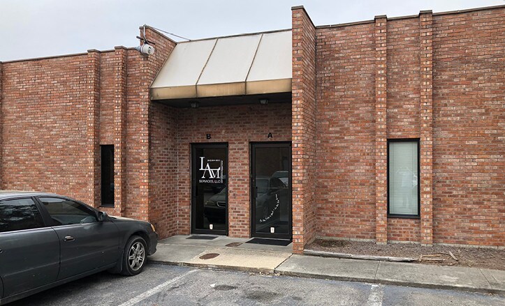 More Photos Of 760 Travelers Blvd, Summerville Flex For Lease